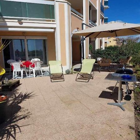 Cosy Appartement Les Pieds Dans Le Sable Le Barcares Exterior photo