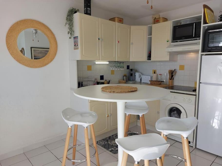 Cosy Appartement Les Pieds Dans Le Sable Le Barcares Exterior photo